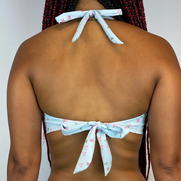 2/30$ 🩵 Eco Hoaka bikini top 👙 - Picture 2 of 5